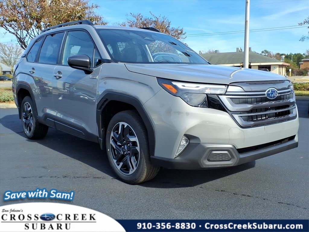 2025 Subaru Forester Premium's photo