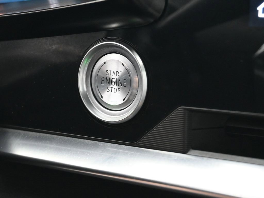 2023 Chevrolet Corvette Stingray 2LT photo 19