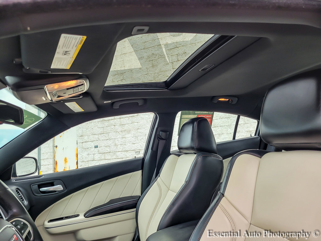 2018 DODGE CHARGER - Image 9