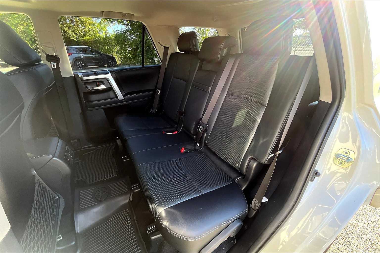 2023 Toyota 4Runner Limited photo 19