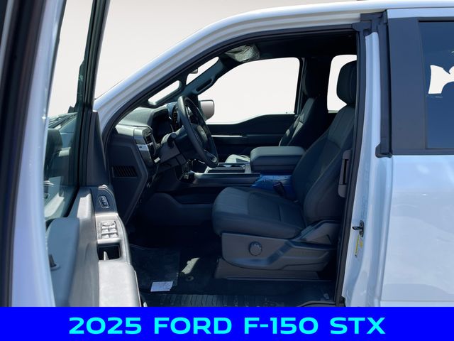 2025 Ford F-150 STX photo 9