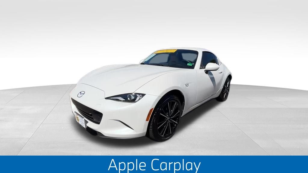 2024 Mazda MX-5 Miata Miata RF Grand Touring photo 8