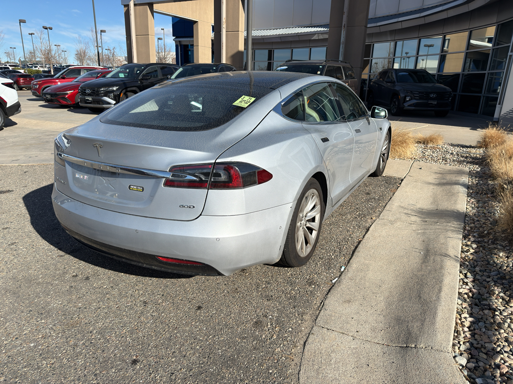 2016 Tesla Model S 75D photo 4