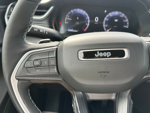 2025 Jeep Grand Cherokee Laredo X photo 20