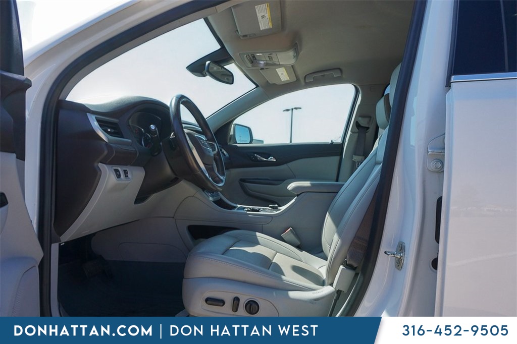 2021 Gmc Acadia SLT photo 3