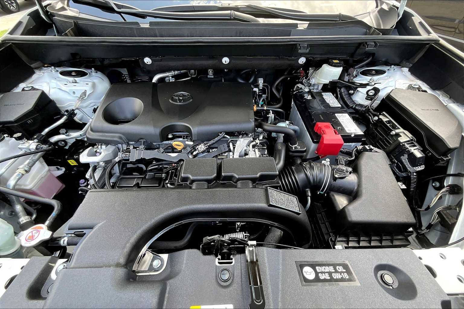 2021 Toyota RAV4 XLE Premium photo 30