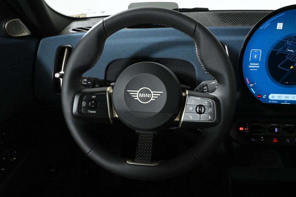 2025 Mini Countryman S ALL4 Iconic photo 15