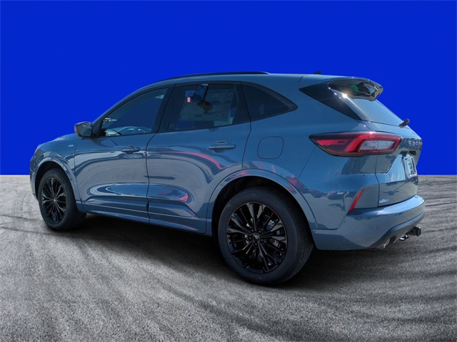 2026 Ford Escape ST-Line Elite photo 3