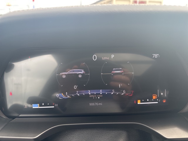 2021 Jeep Grand Cherokee Overland photo 3