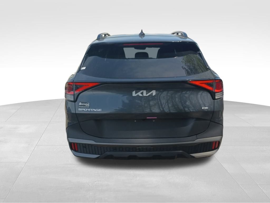 2024 Kia Sportage X-Line photo 3