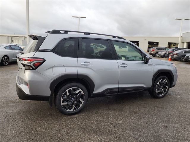 2025 Subaru Forester Limited photo 2