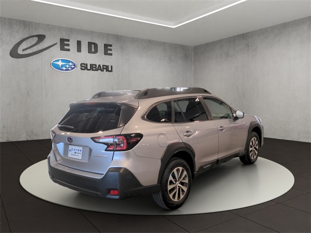 2025 Subaru Outback Premium photo 4