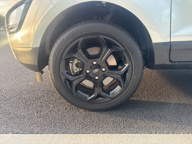 2022 Ford EcoSport SES photo 8