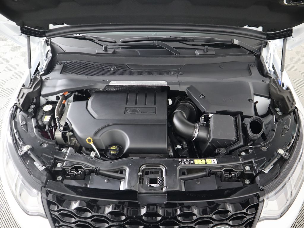 2025 Land Rover Discovery Sport S photo 30