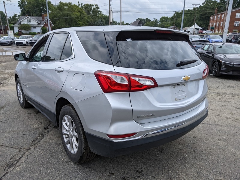 2020 Chevrolet Equinox LT photo 4