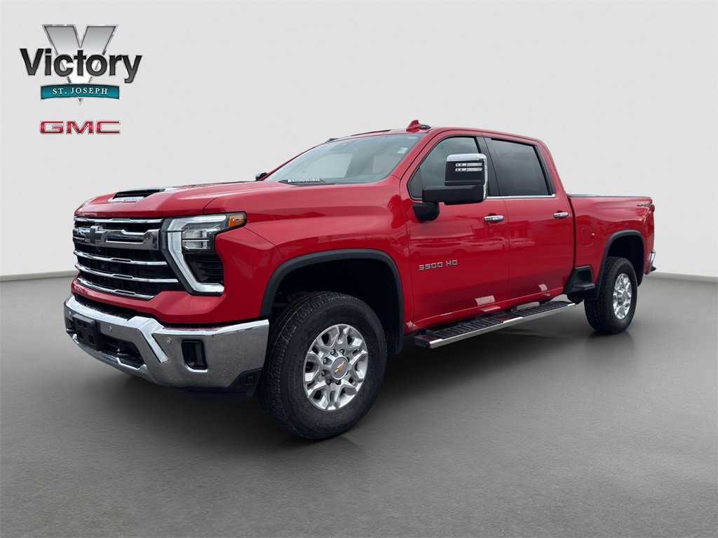 2024 Chevrolet Silverado 3500HD LTZ photo 3