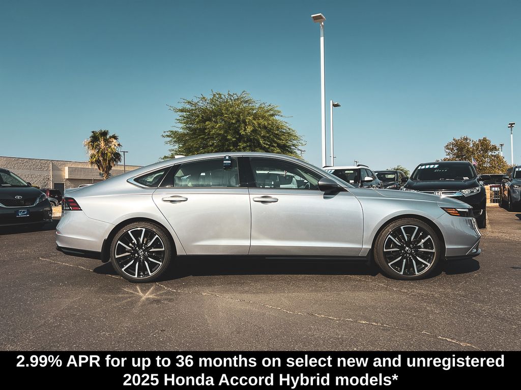 2025 Honda Accord Hybrid Touring photo 3