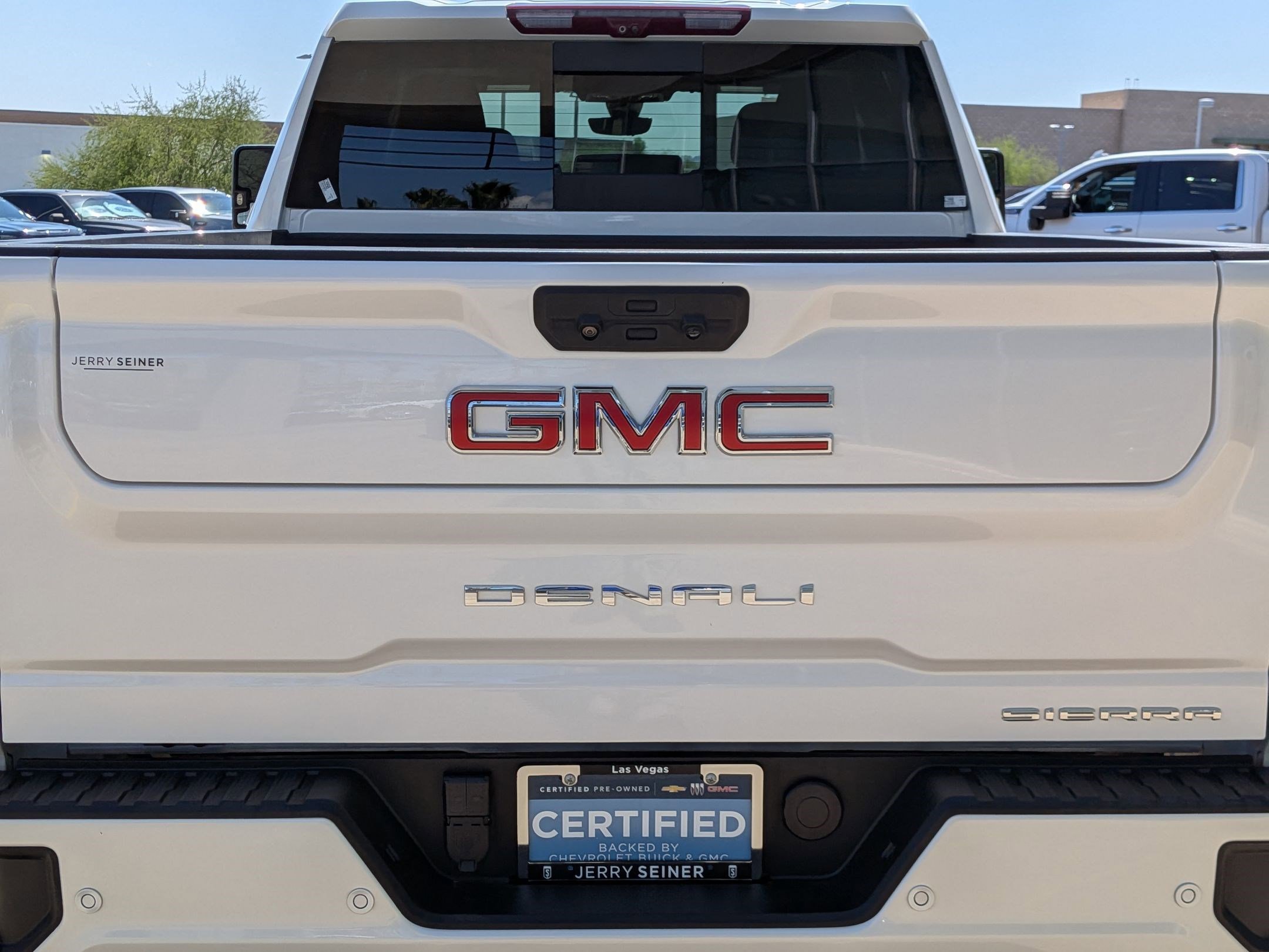 2022 Gmc Sierra 2500 HD Denali photo 13