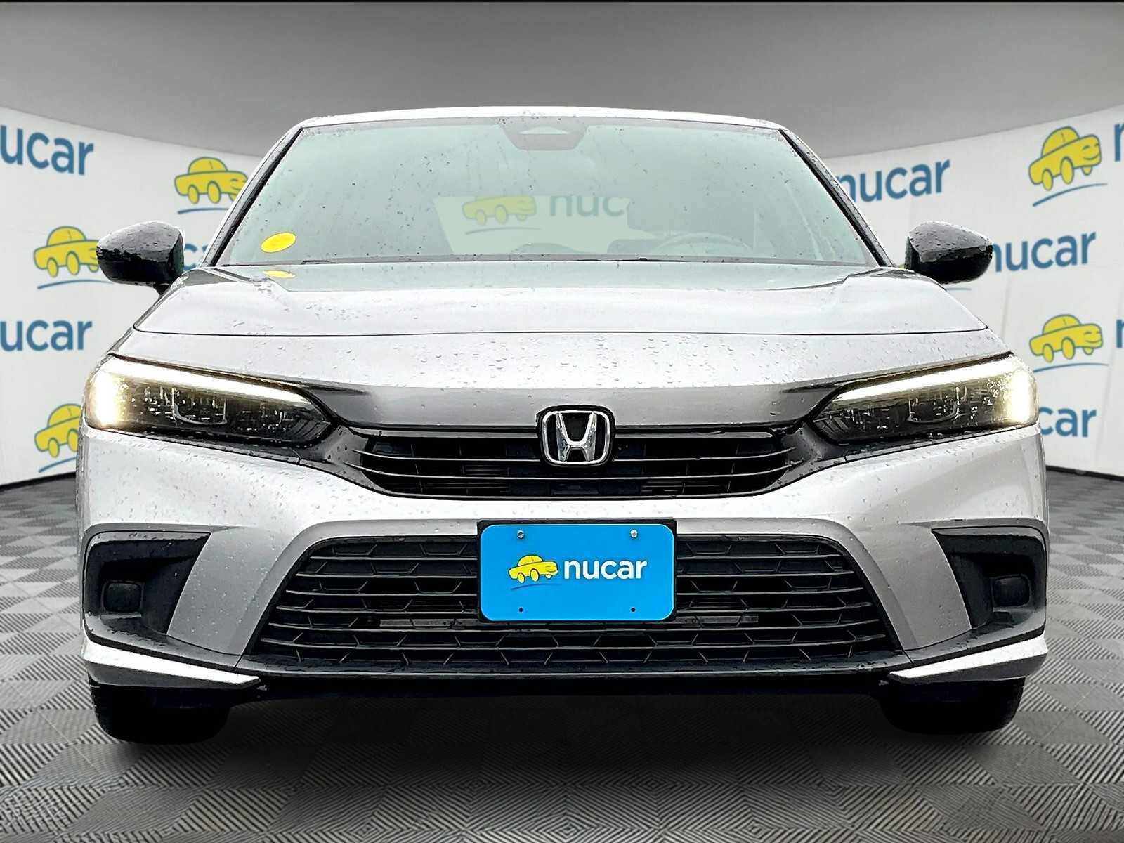 2023 Honda Civic Sport photo 2