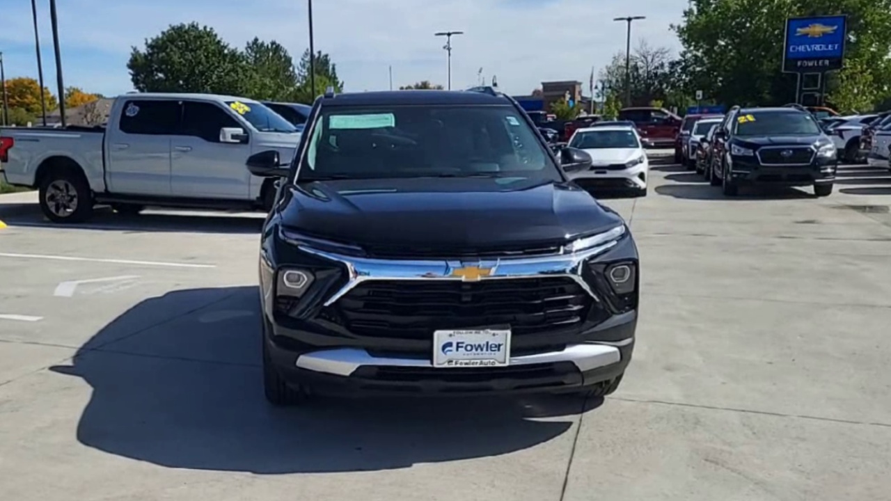 2026 Chevrolet Trailblazer LT photo 3