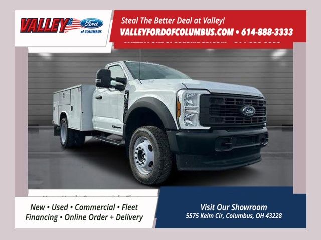 2025 Ford F-550 Super Duty Chassis Cab XL's photo