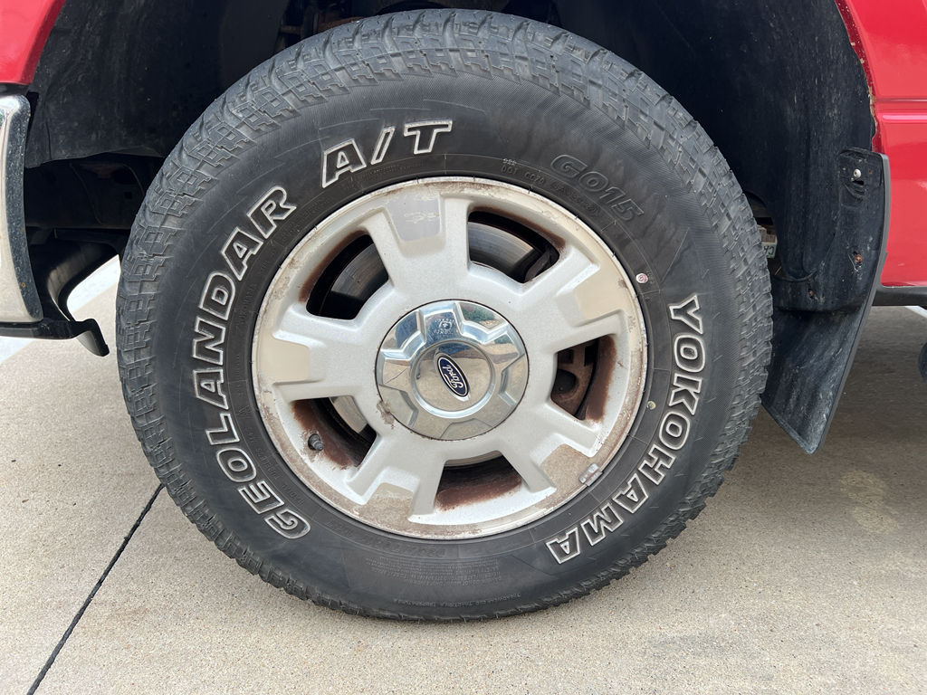 2010 Ford F-150 XLT photo 10