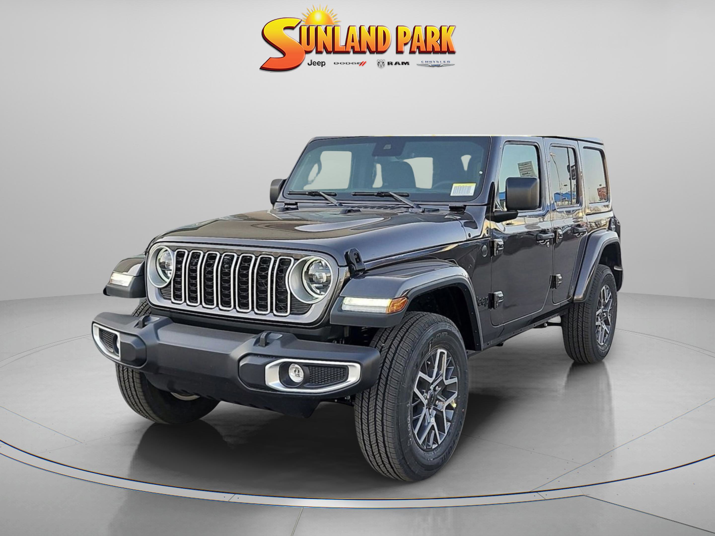 2025 Jeep Wrangler Sahara photo 2