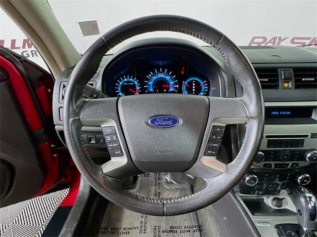 2012 Ford Fusion SEL photo 11