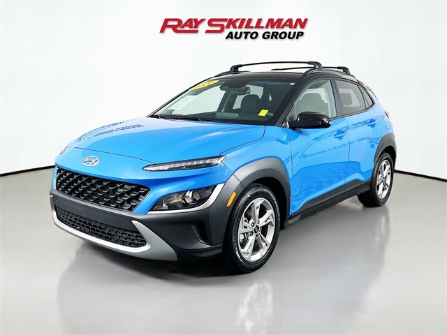 2022 Hyundai Kona SEL photo 3