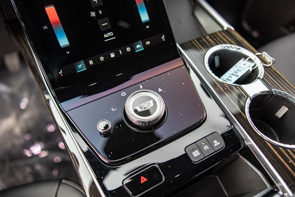 2025 CADILLAC ESCALADE - Image 31