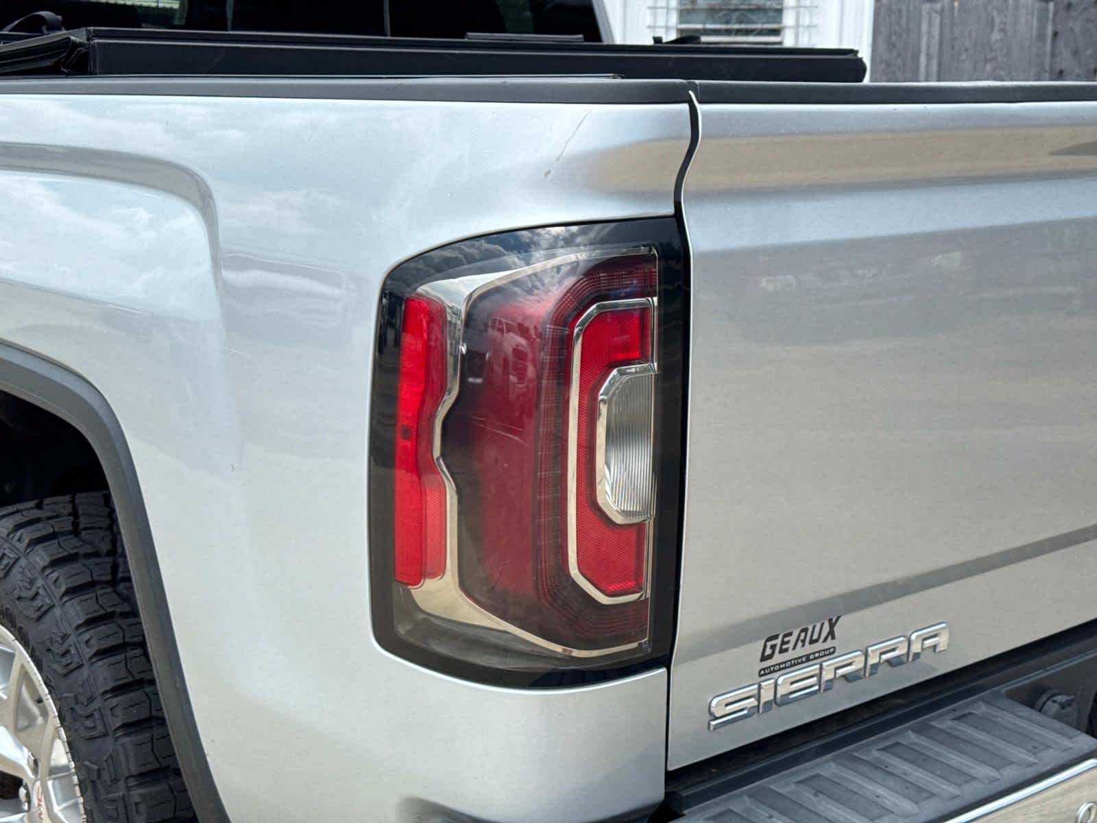 2018 Gmc Sierra 1500 SLT photo 13