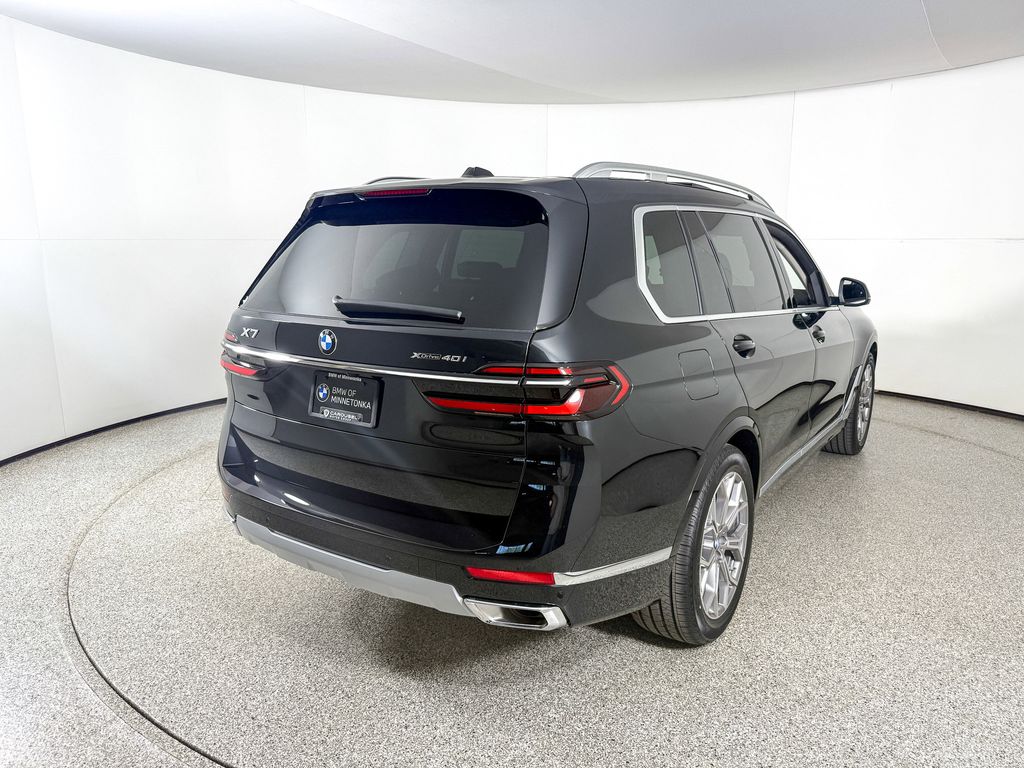 New 2026 Black Sapphire Metallic BMW xDrive40i image 2