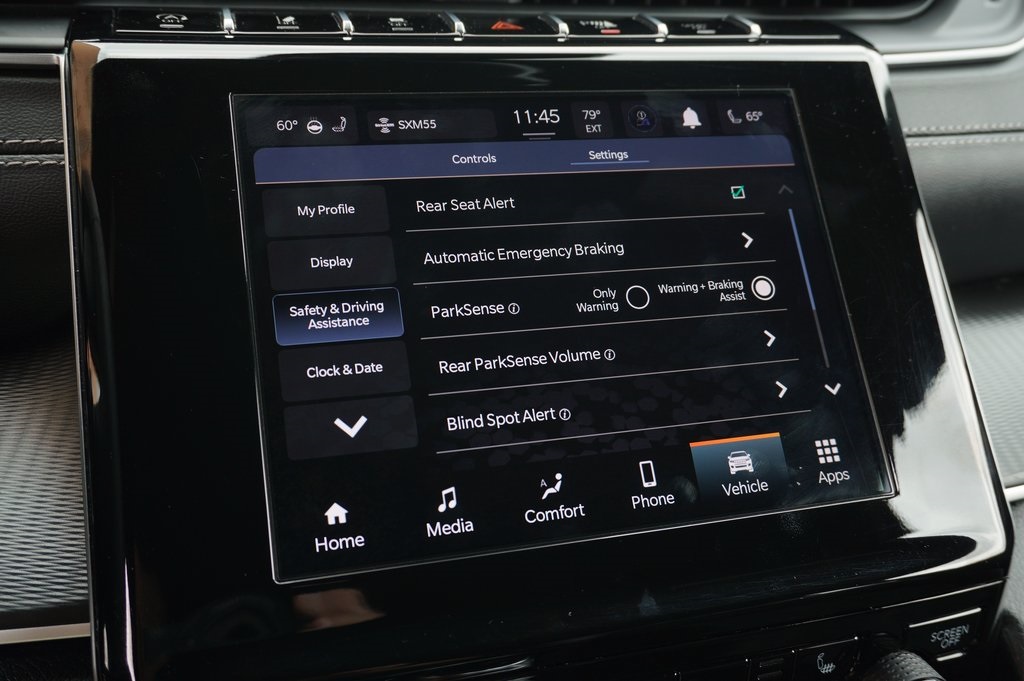 2023 Jeep Grand Cherokee Altitude photo 16