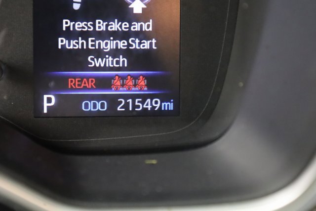 2022 Toyota Corolla SE photo 3