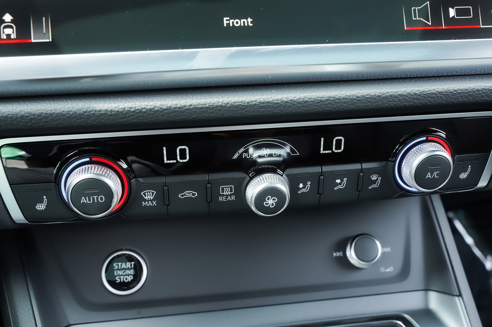 2025 Audi Q3 S line Premium Plus photo 9