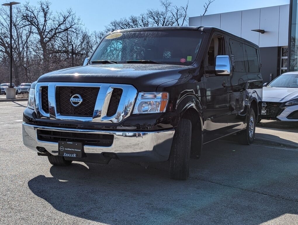 PreOwned 2021 Nissan NV Passenger SV Passenger Van in Lindenhurst 
