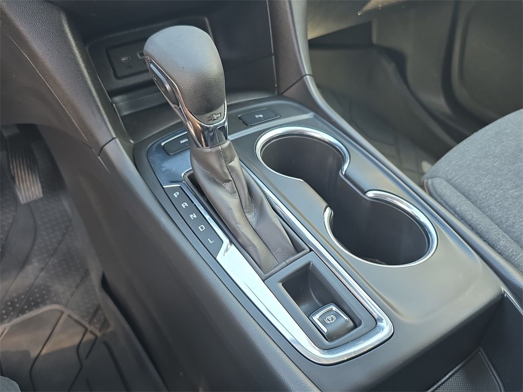 2023 Chevrolet Equinox LT photo 16