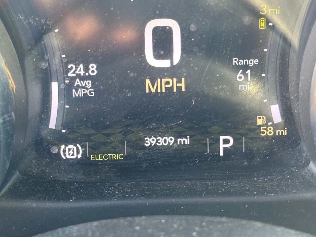 2021 Jeep Wrangler Unlimited Sahara 4xe photo 11