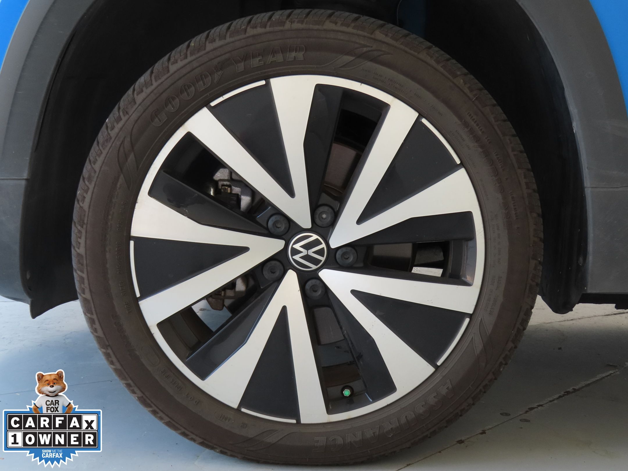 2024 Volkswagen Taos SE photo 21