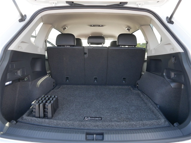2022 Volkswagen Tiguan SE photo 14