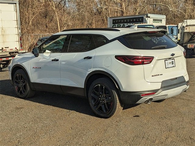 2025 Chevrolet Blazer 3LT photo 4