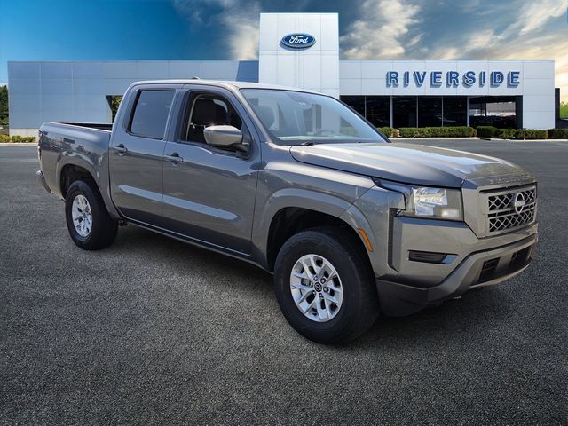 2024 Nissan Frontier SV