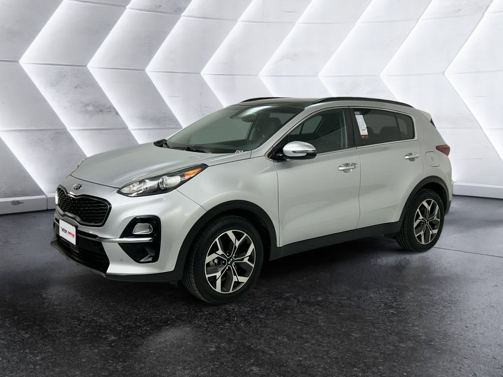 2021 Kia Sportage EX photo 3