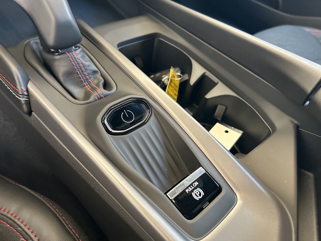 2025 Dodge Charger R/T photo 9