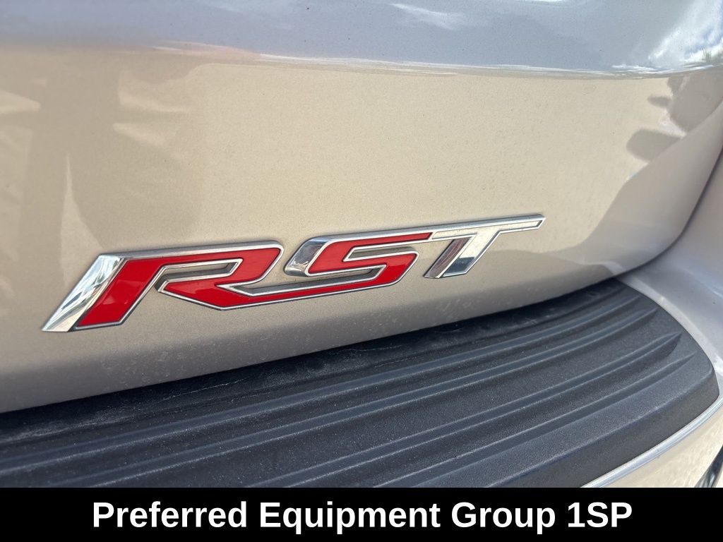 2022 Chevrolet Tahoe RST photo 3