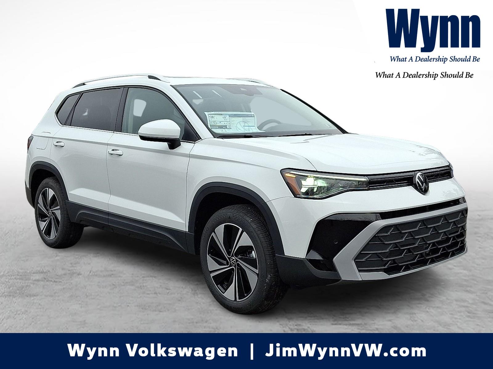 2026 Volkswagen Taos SE's photo