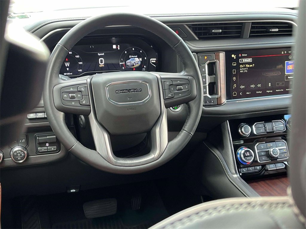 2023 Gmc Yukon Denali Ultimate photo 10