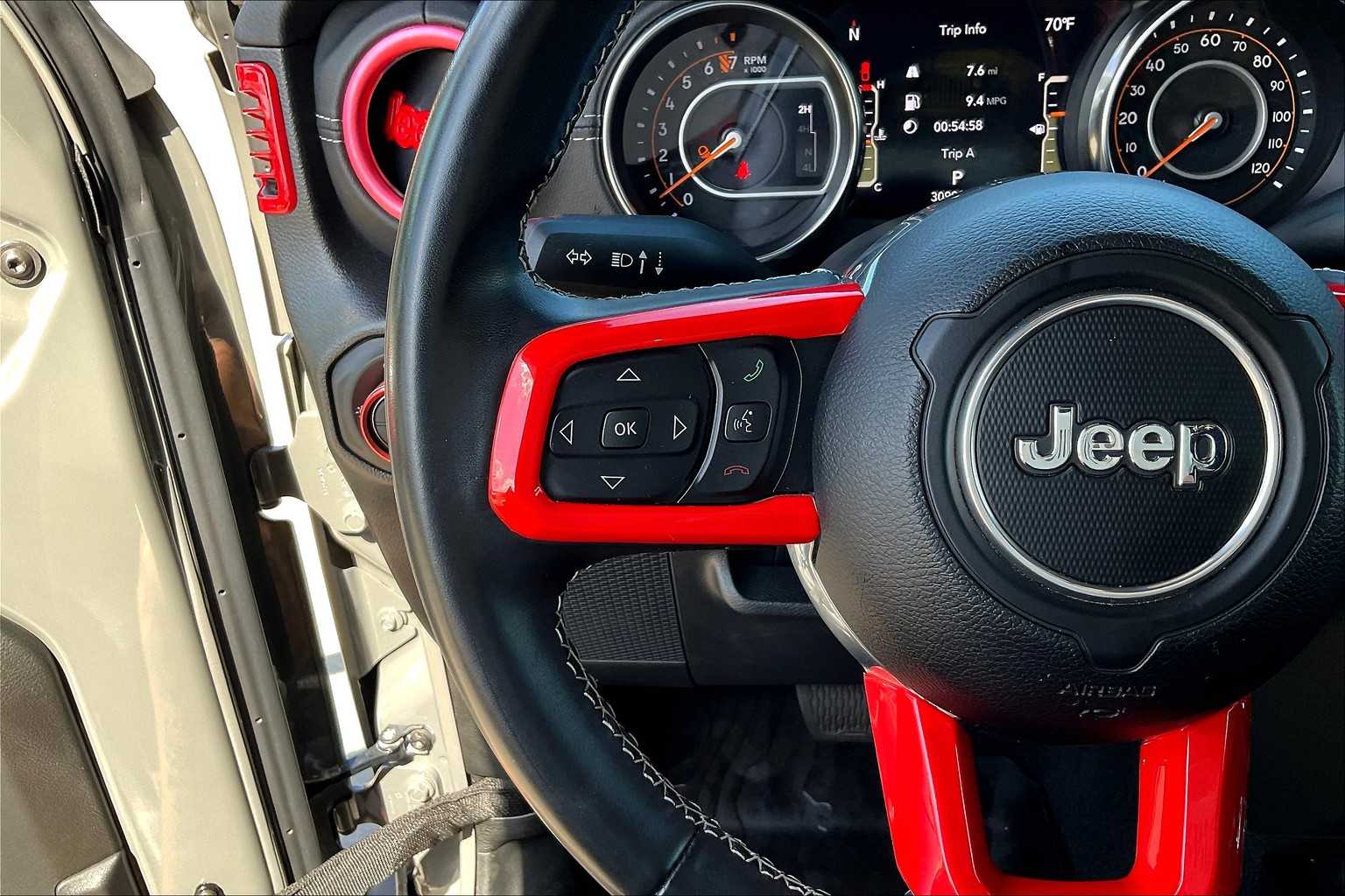 2022 Jeep Gladiator Overland photo 22