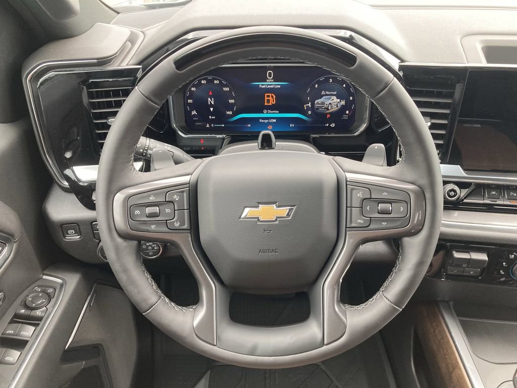 2026 Chevrolet Silverado 1500 High Country photo 13