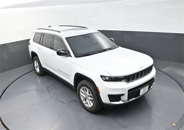 2025 Jeep Grand Cherokee Laredo X photo 8